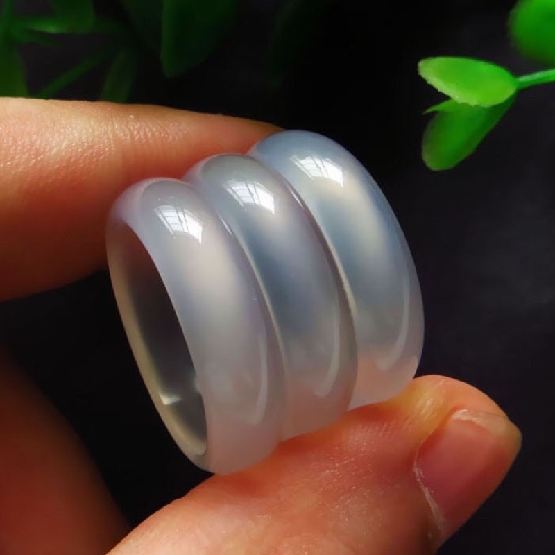 Nhẫn đá agate trắng